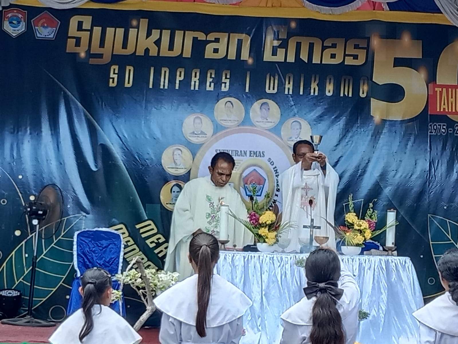 Meriah Perayaan Pesta Emas SDI I Waikomo