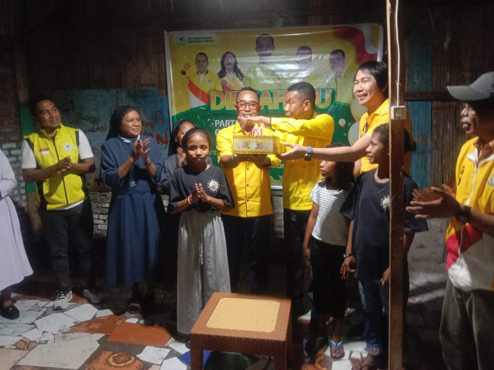 Golkar Lembata Merayakan Ulang Tahunnya DI Panti Asuhan Eugene Schmitz